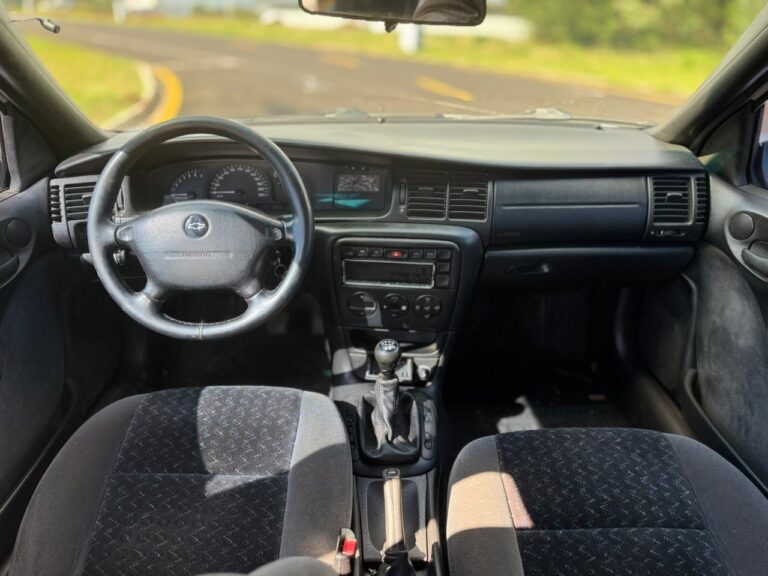 Chevrolet VECTRA Gls - foto 14