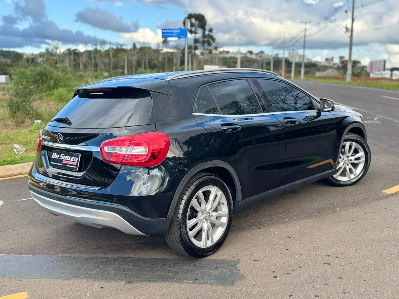 Mercedes-Benz Classe GLA 200 - foto 7