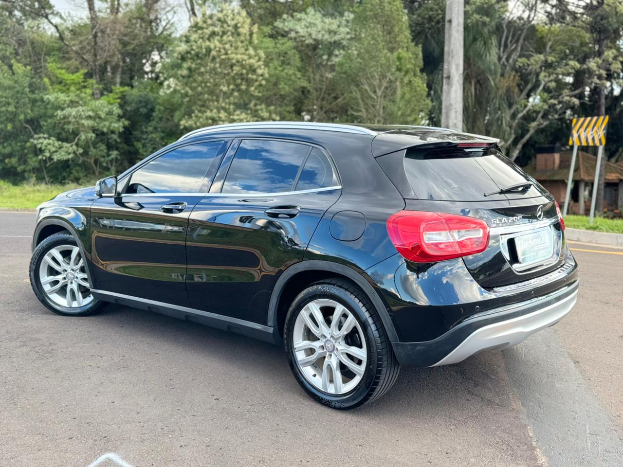 Mercedes-Benz Classe GLA 200 - foto 11